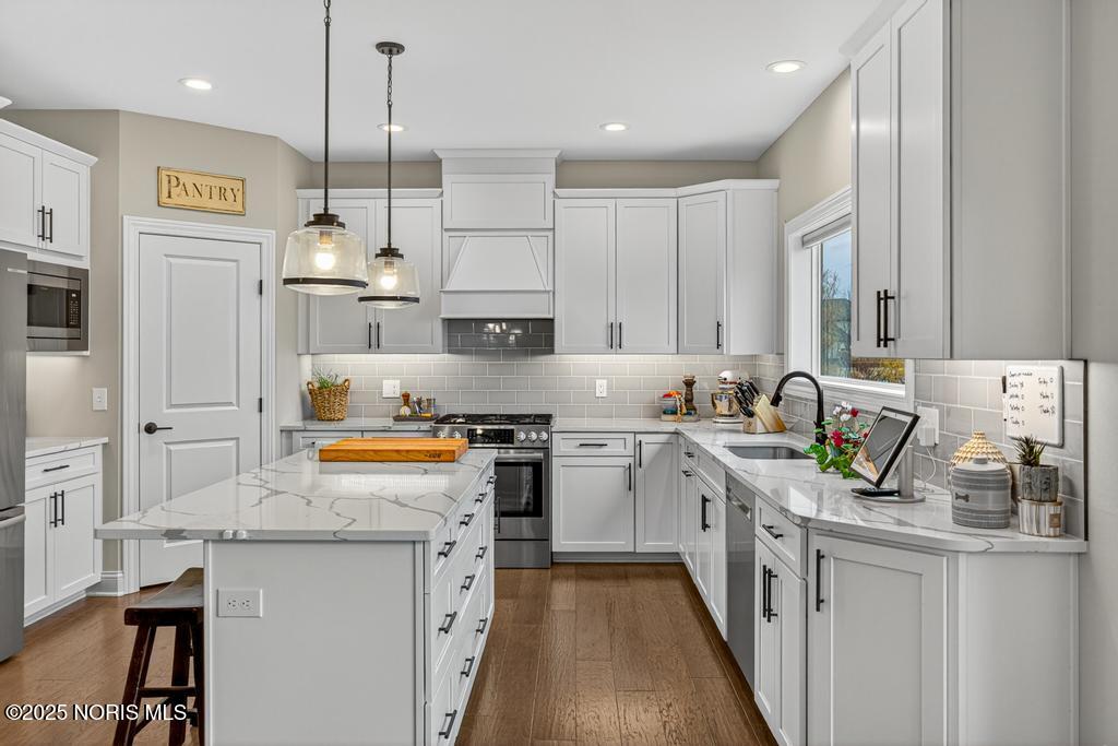 9467 Stallion Circle