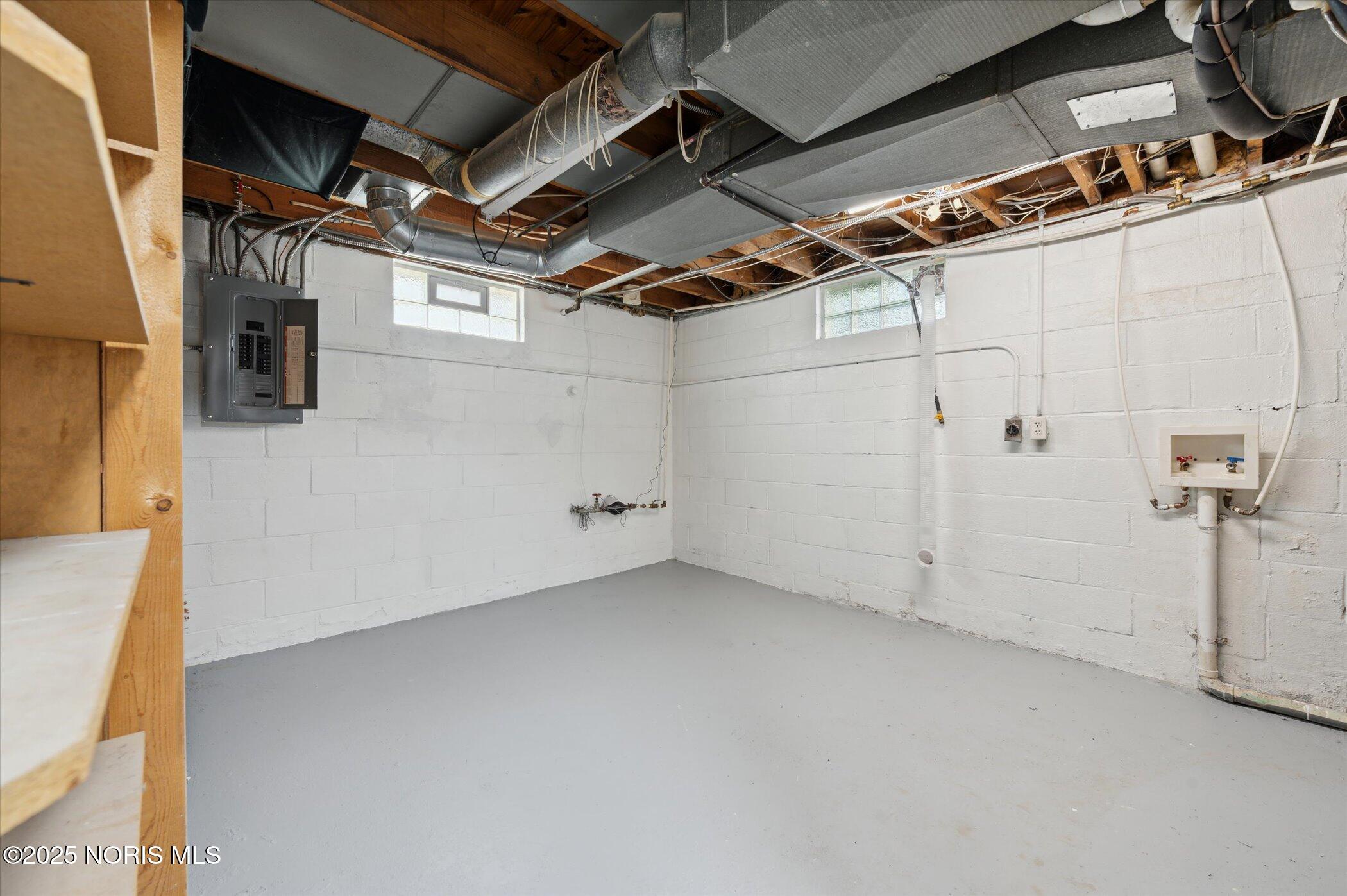 4606 Burnham Avenue