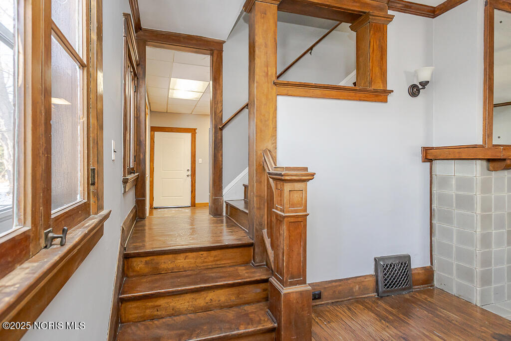 3829 Drexel Drive