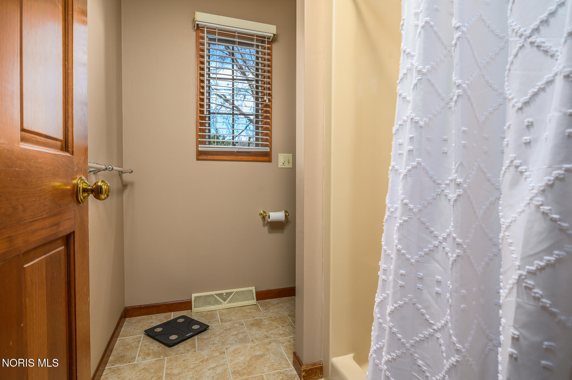 5102 Sprucewood Court