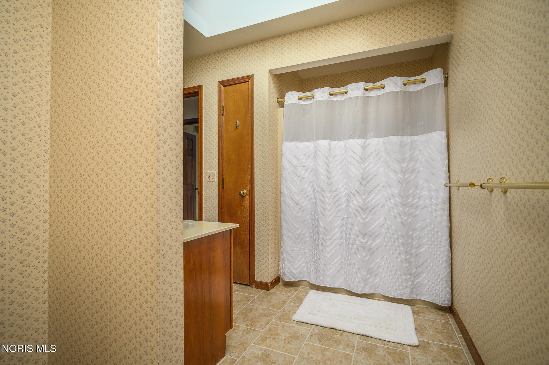 5102 Sprucewood Court