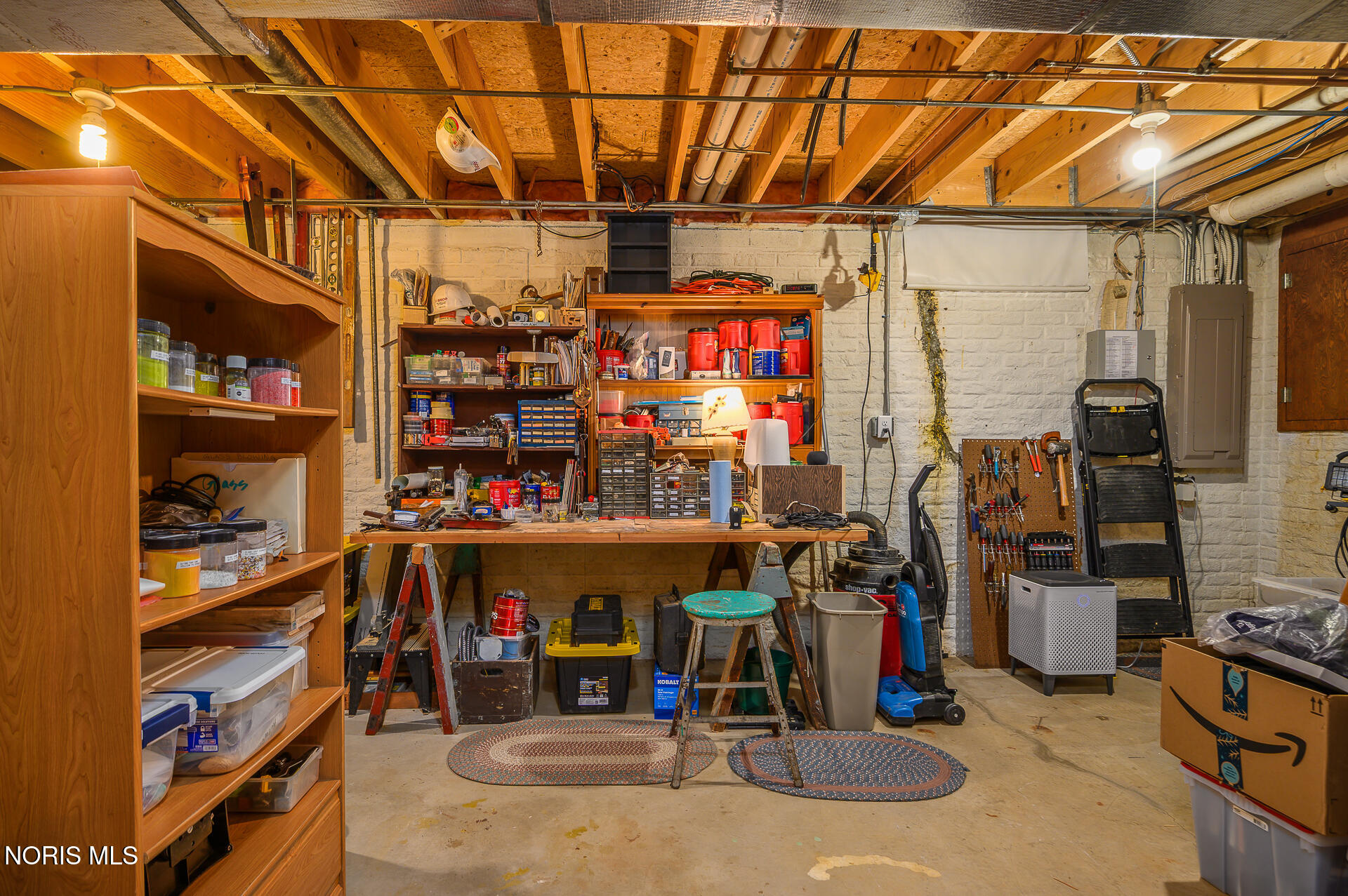 5102 Sprucewood Court