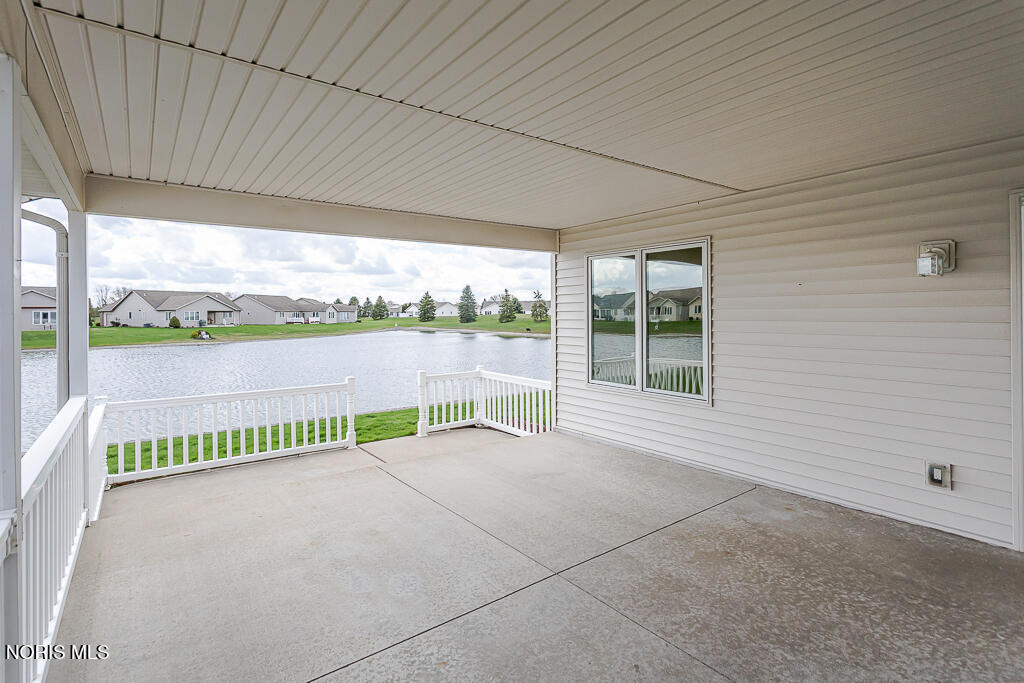 6859 Reflections Drive