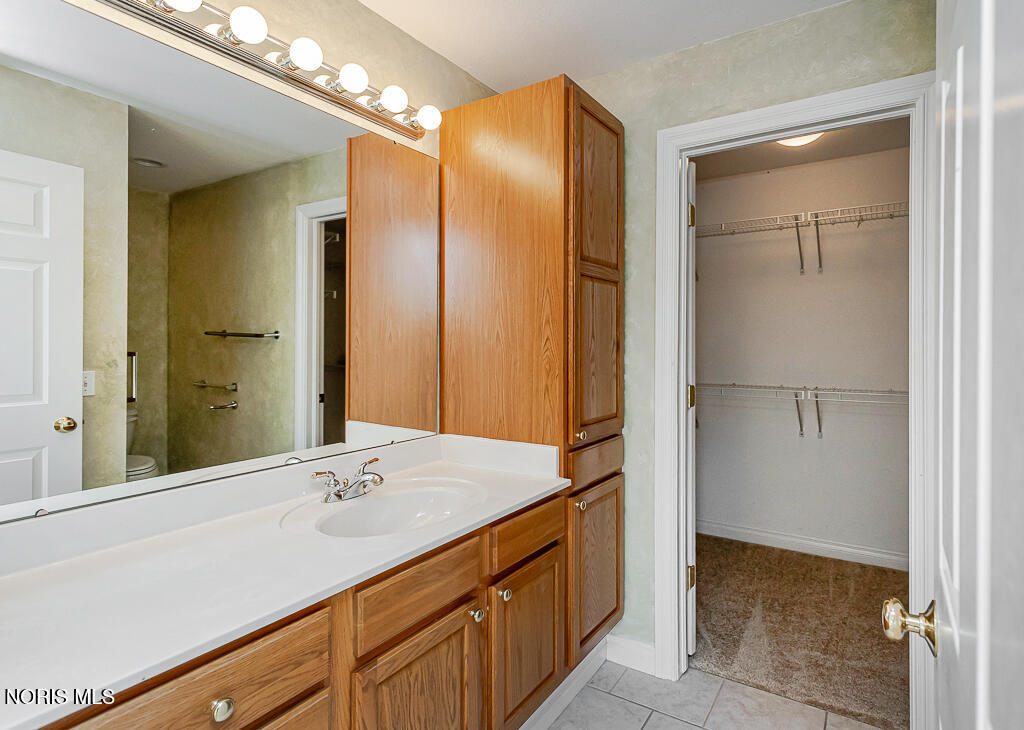 6859 Reflections Drive