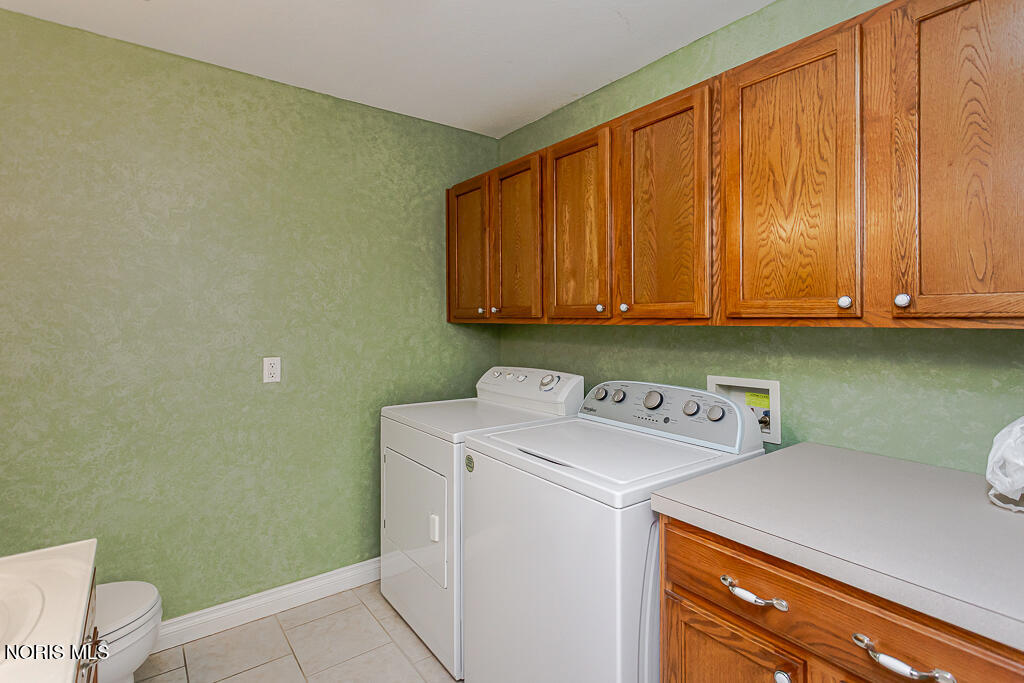 6859 Reflections Drive