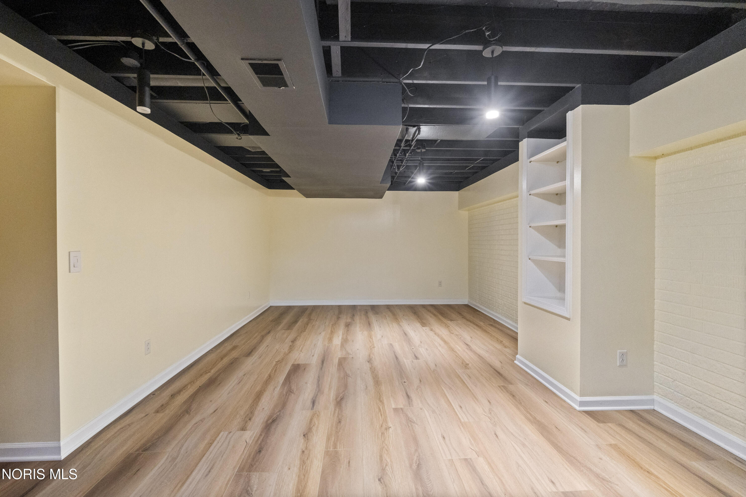 7710 Pilgrims Landing