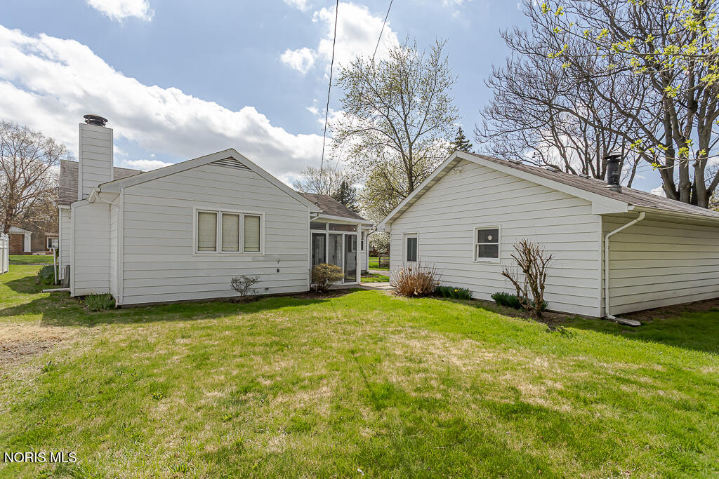 3438 Ravenwood Boulevard