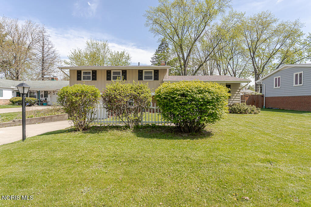 1961 Colony Drive