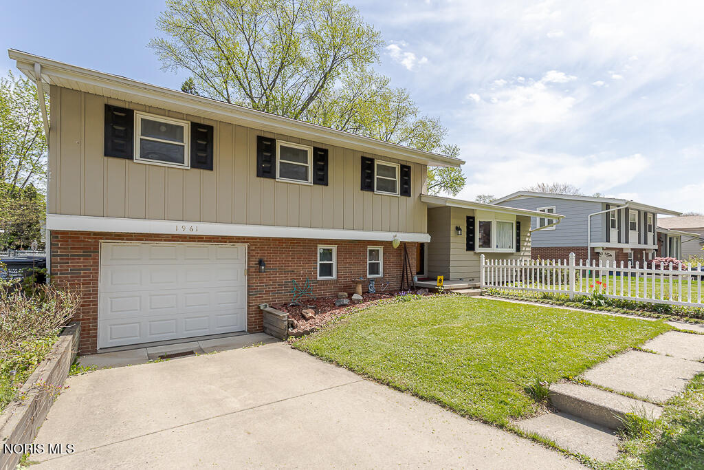 1961 Colony Drive
