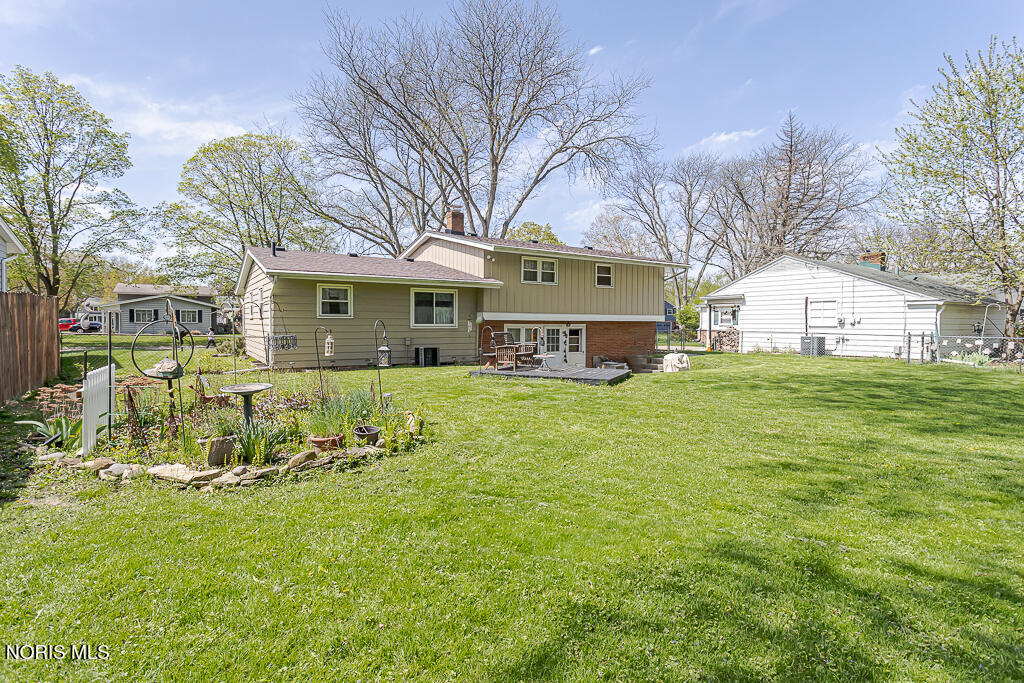1961 Colony Drive