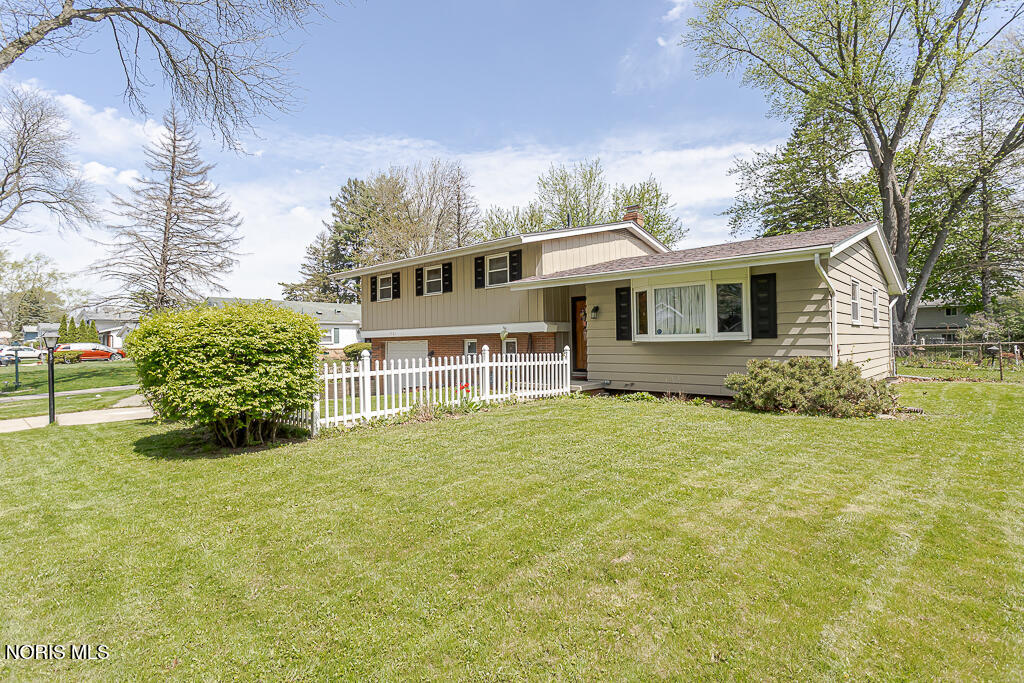 1961 Colony Drive