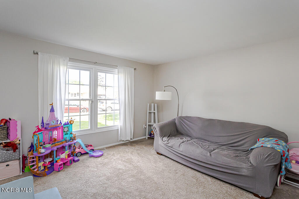 2225 Longport Drive
