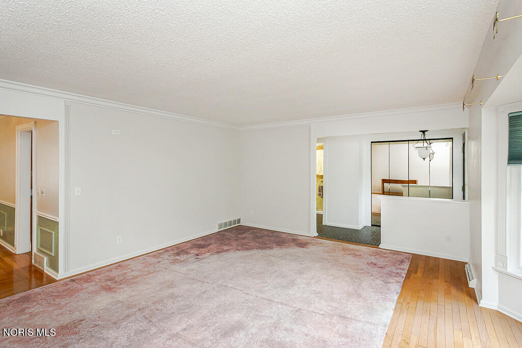 1162 Nanette Drive