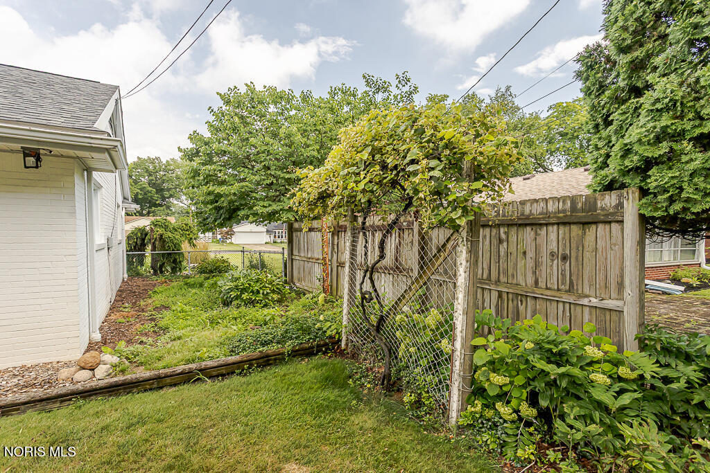 1162 Nanette Drive