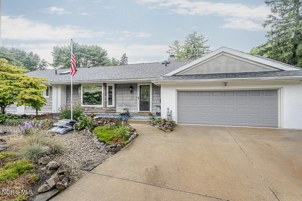 1162 Nanette Drive