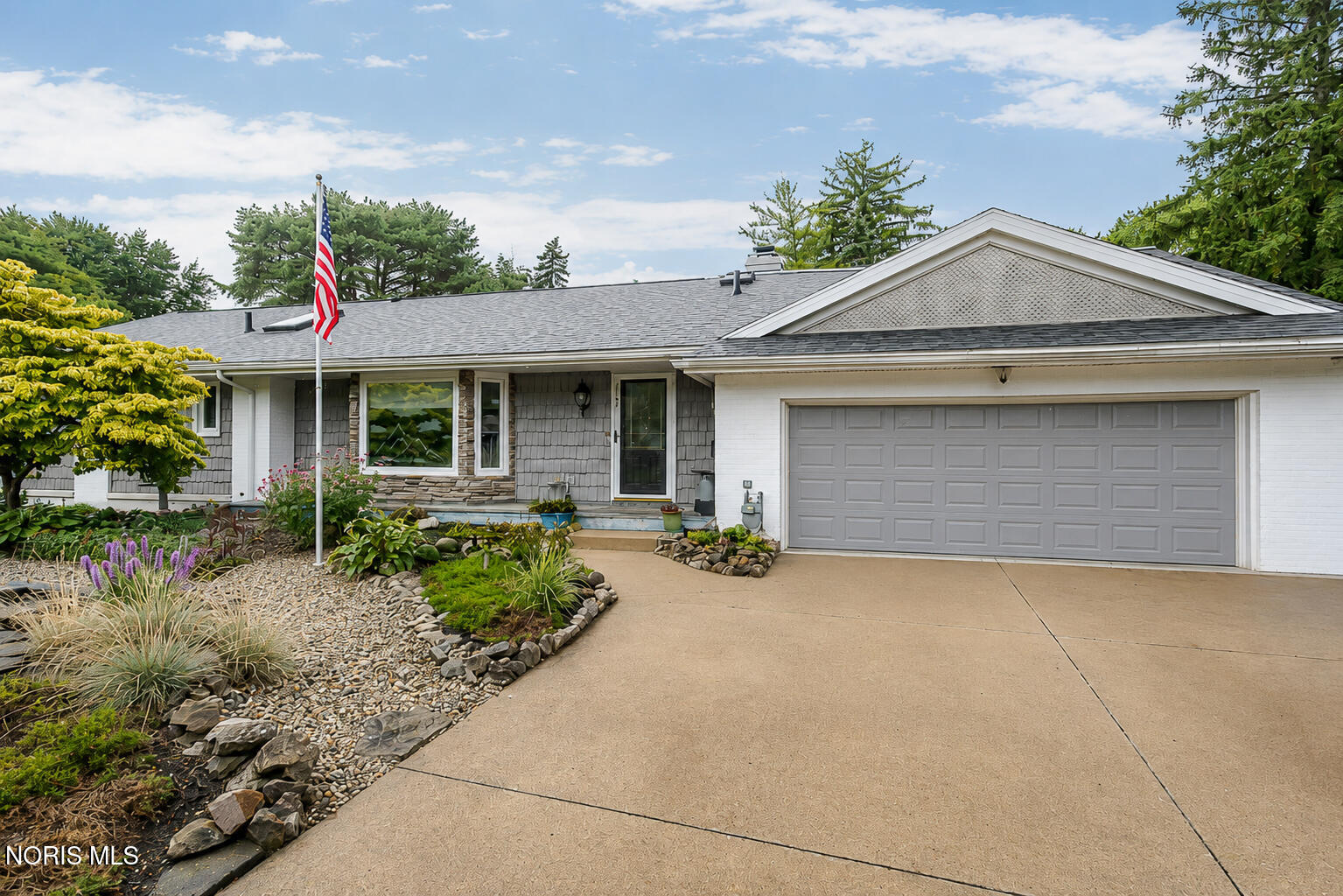 1162 Nanette Drive