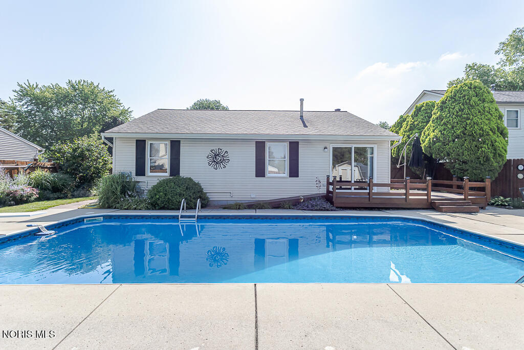 2218 Longport Drive