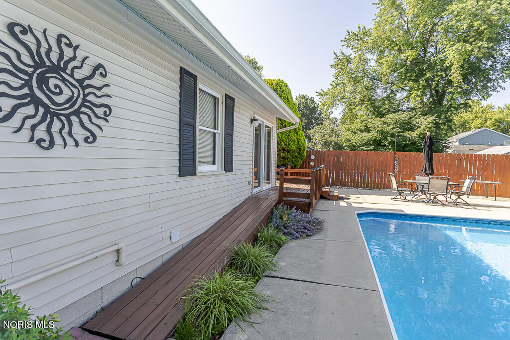 2218 Longport Drive