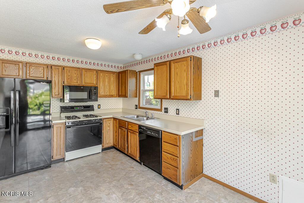 2218 Longport Drive