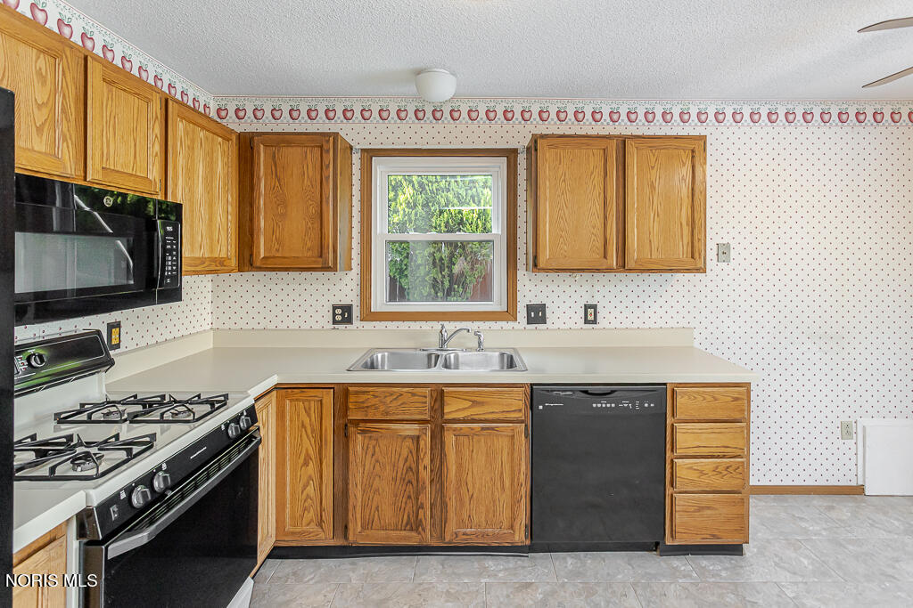 2218 Longport Drive