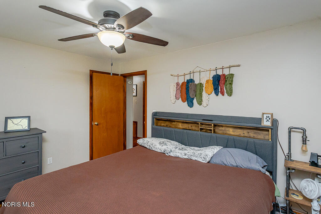 833 River Road