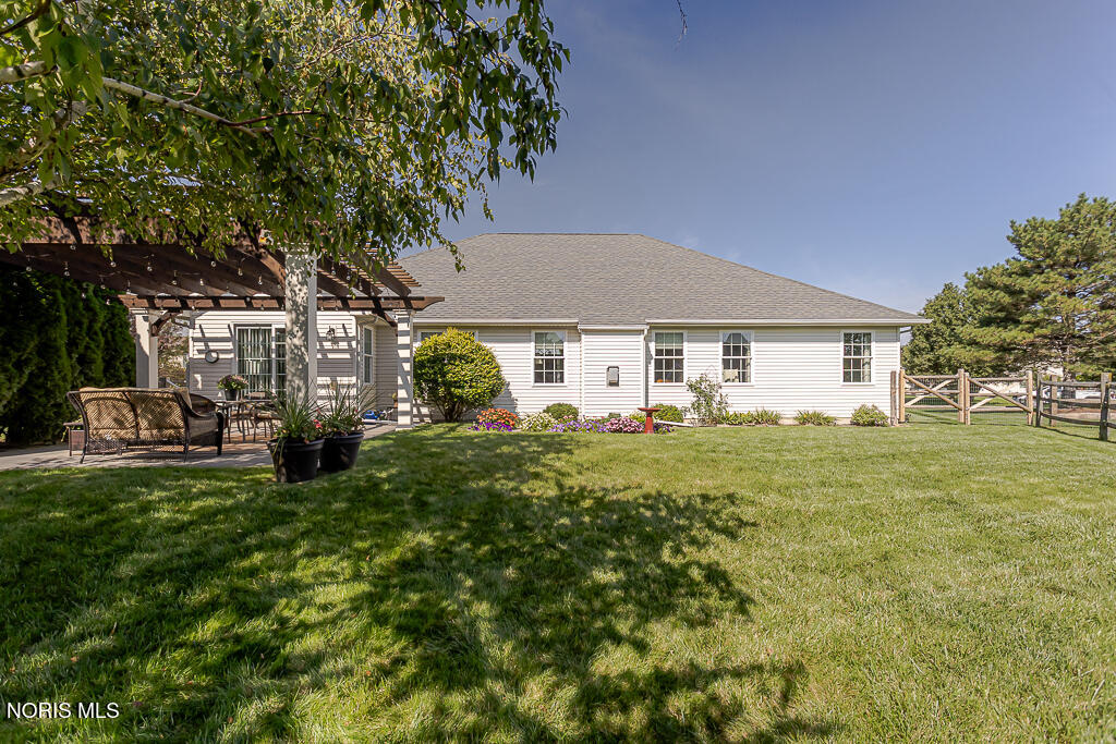 7017 Shadowridge Drive