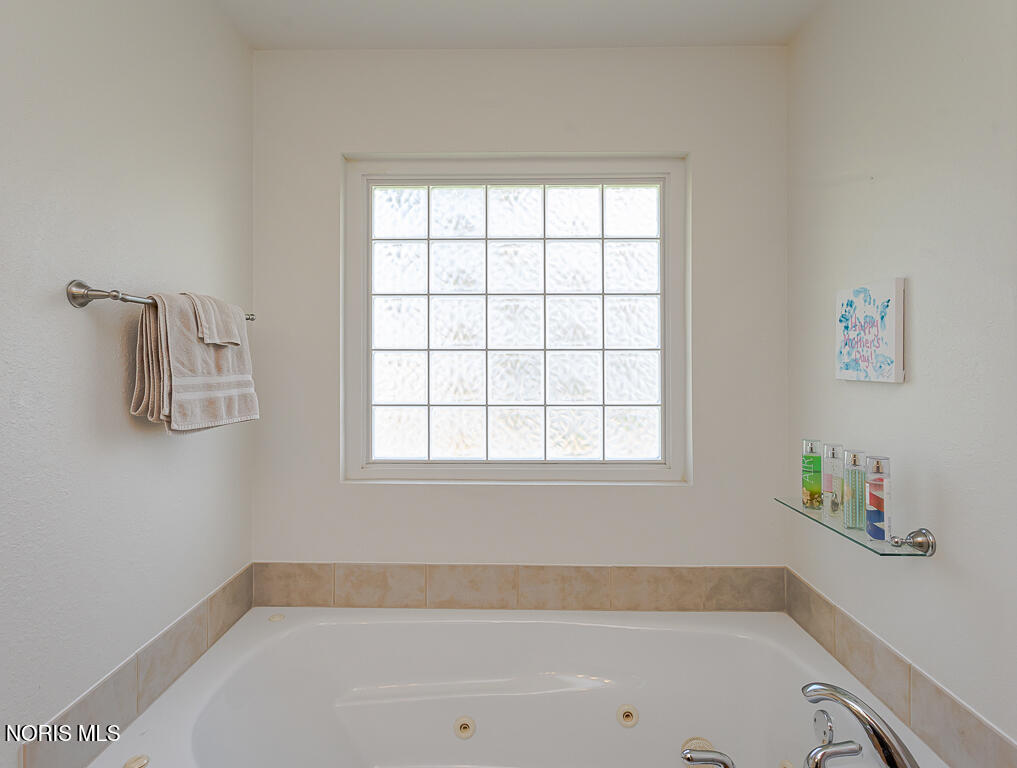 7017 Shadowridge Drive