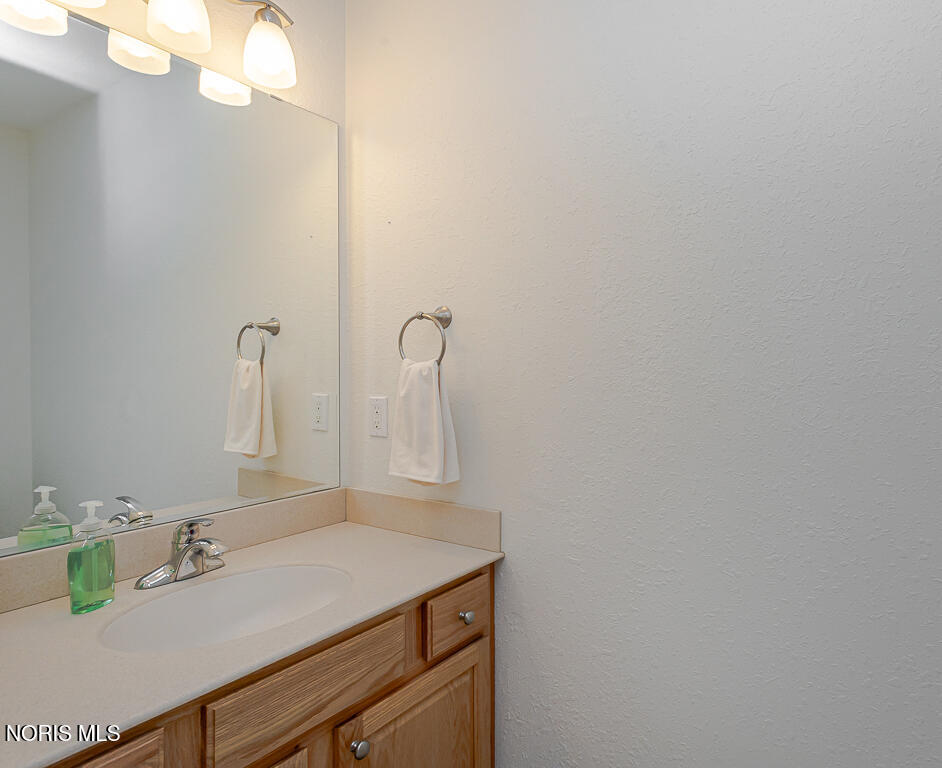 7017 Shadowridge Drive