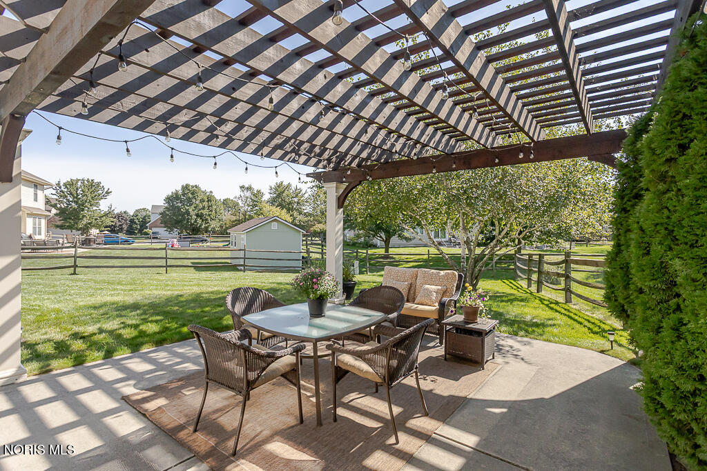 7017 Shadowridge Drive