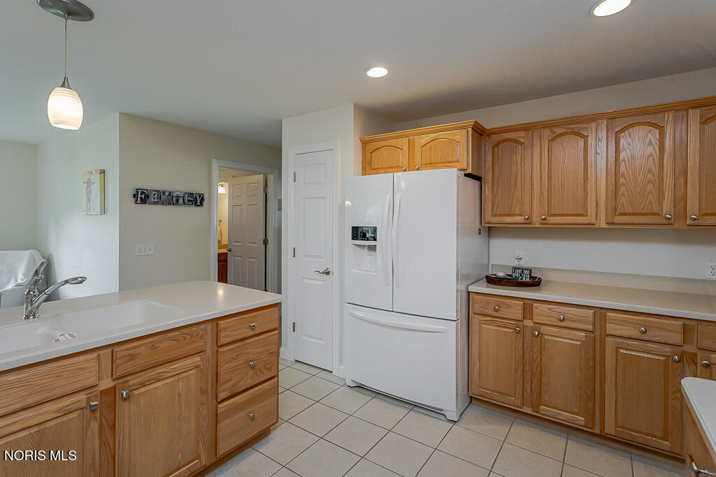7017 Shadowridge Drive
