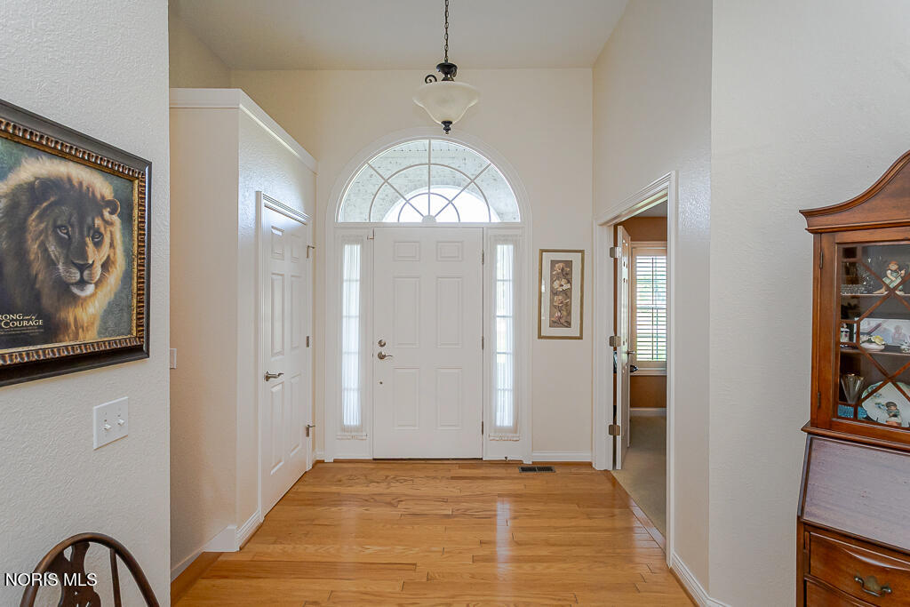 7017 Shadowridge Drive