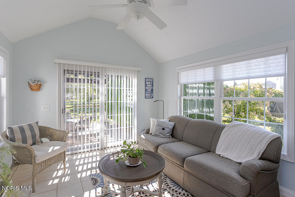 7017 Shadowridge Drive