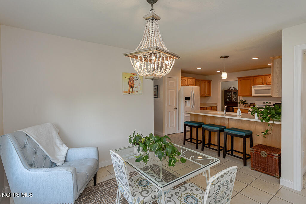 7017 Shadowridge Drive
