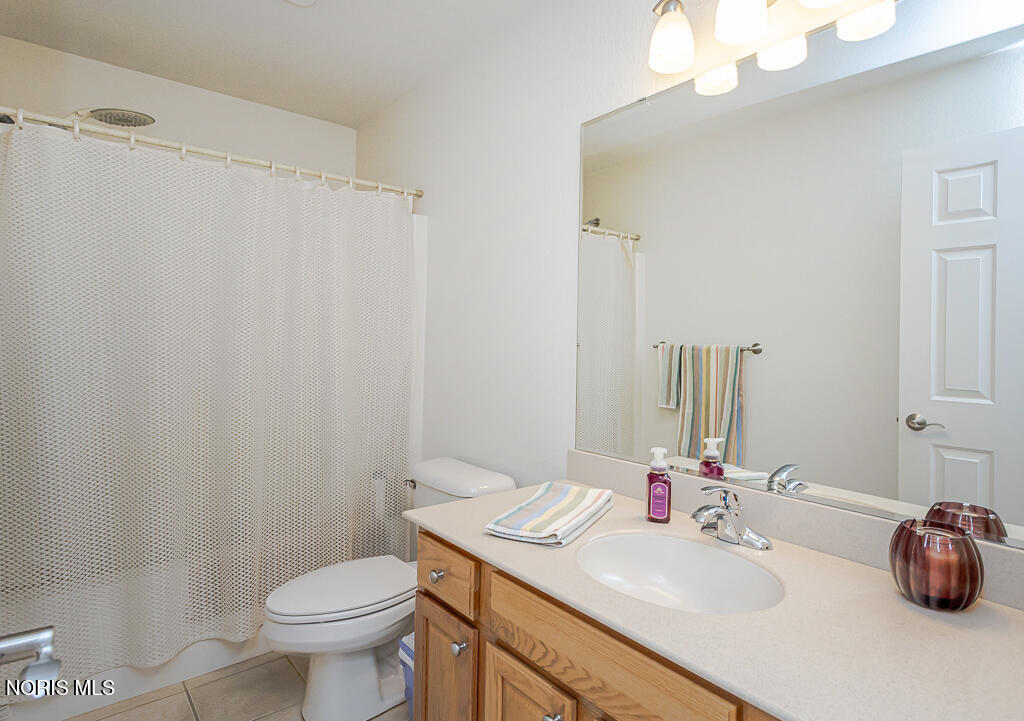 7017 Shadowridge Drive