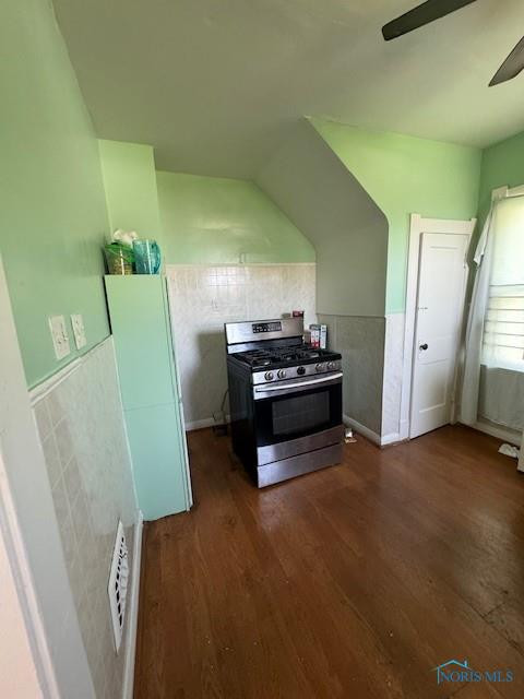 23 Bronson Avenue