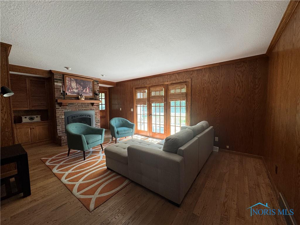 1955 Glen Arbor Drive
