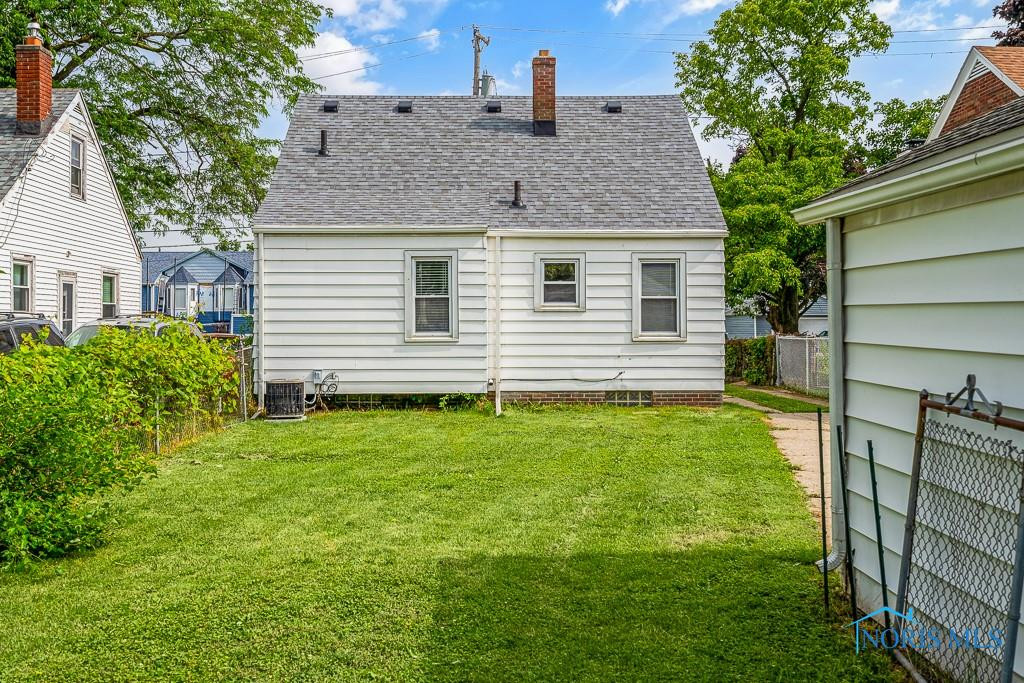 2140 Ottawa River Road