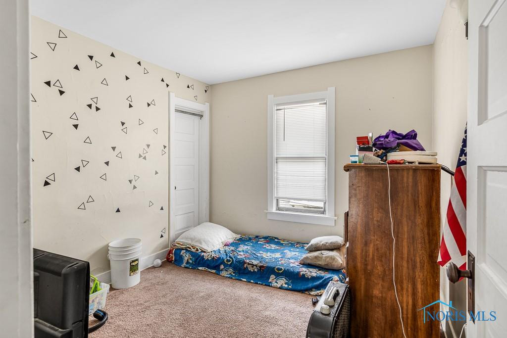 1210 Woodville Road