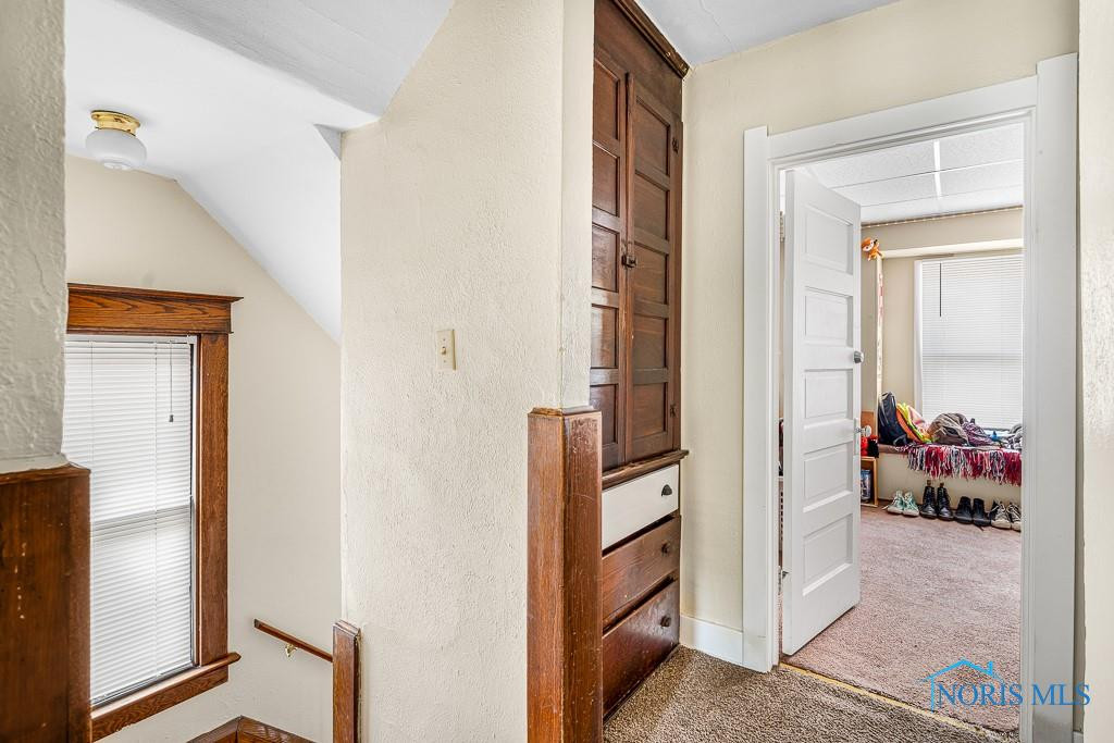 1210 Woodville Road