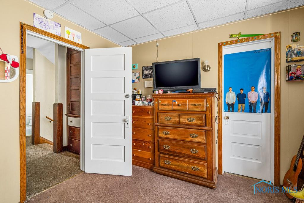 1210 Woodville Road