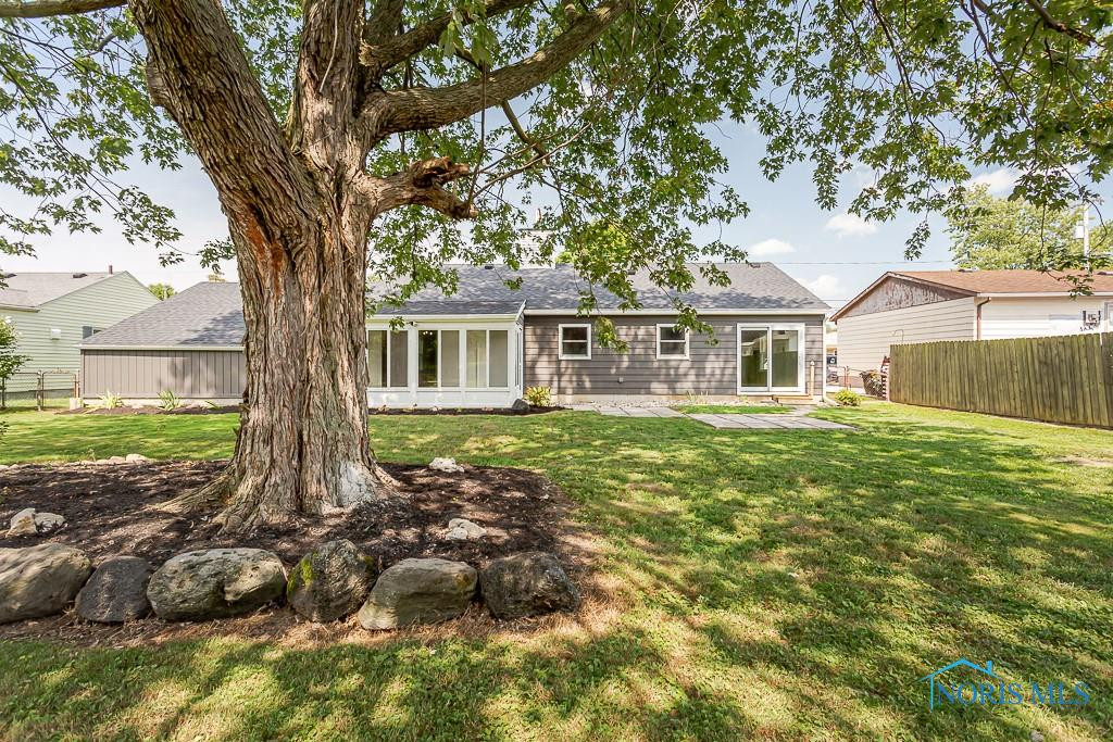 11 Vineyard Drive