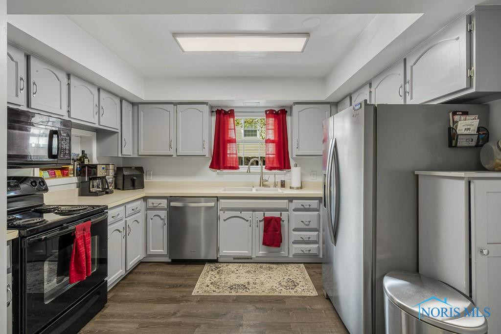 5717 Aspen Drive, 35