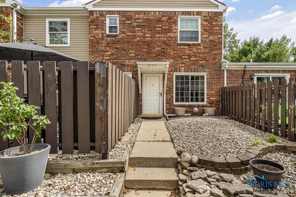 5717 Aspen Drive, 35