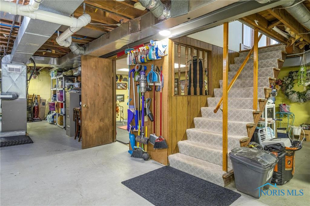 3615 Beverly Drive