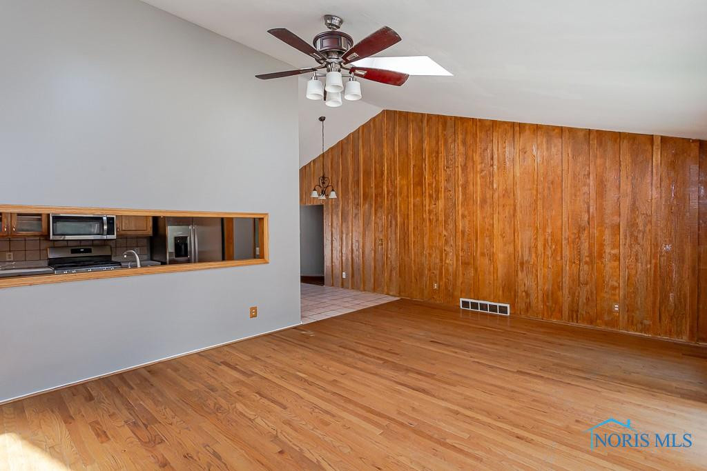 4233 Nantuckett Drive