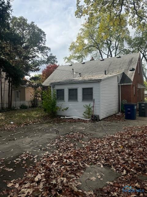 3727 Mapleway Drive