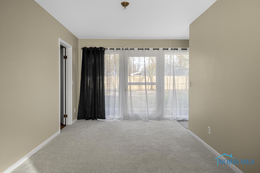 3540 Lincolnshire Woods Road