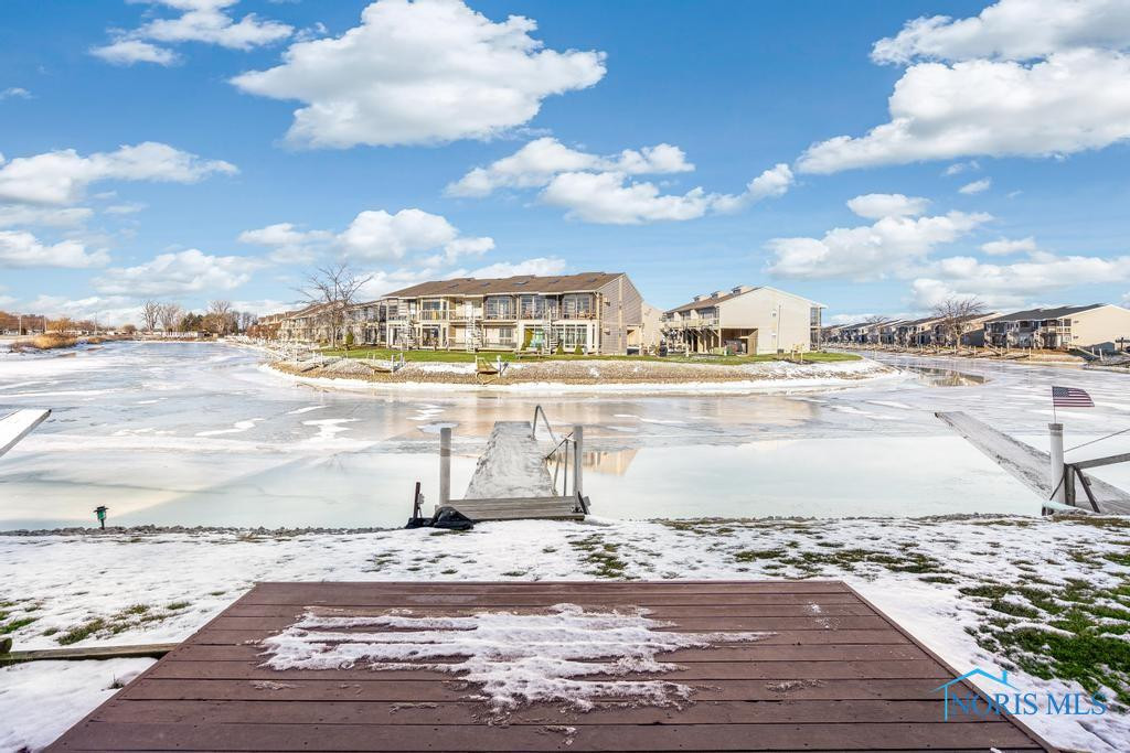6274 N Harris Harbor Drive