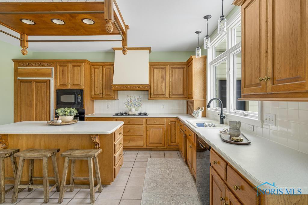 3224 Pepper Ridge Drive
