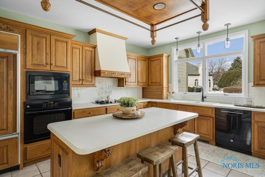 3224 Pepper Ridge Drive